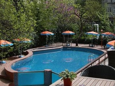 Blanche & Garden Pool איסטמבול